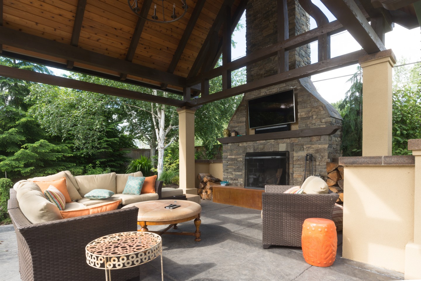 Custom Outdoor Living Spaces